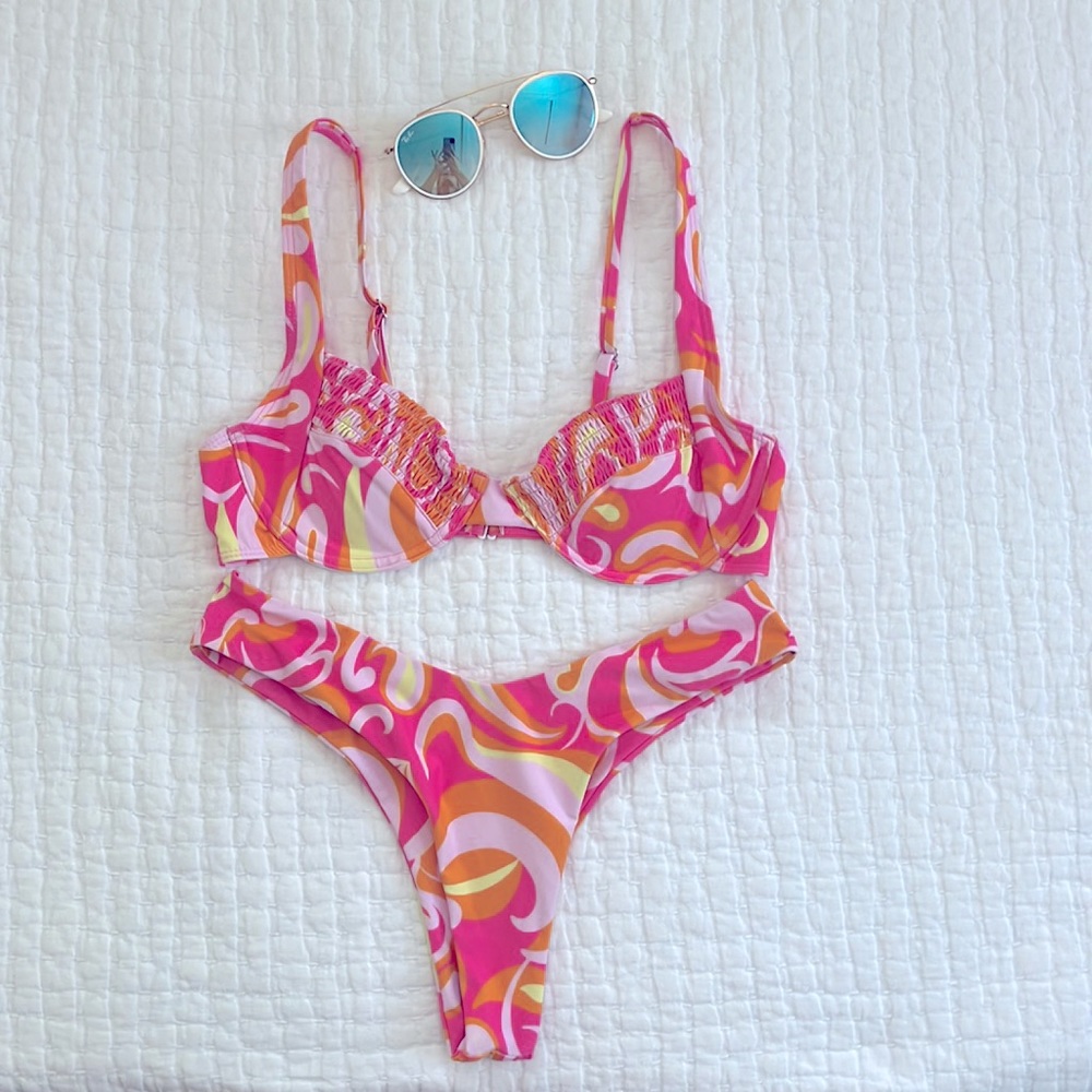 Aurelle Bikini Top and high waist Bottom Size Small